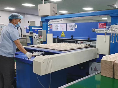 自动送料裁断机+机械...